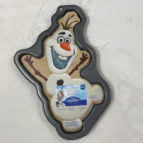 Disney Frozen Bundle - Picture 2 of 15